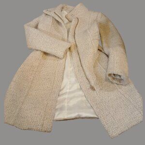 H & M Cream Wool Blend Boucle Zip Front Trench EU 32/ 2 US
